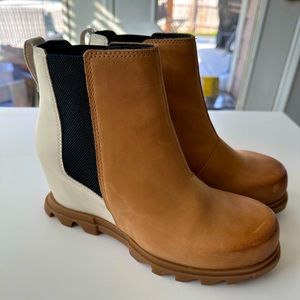 Sorel Joan Of Arctic Leather
Wedge Boot